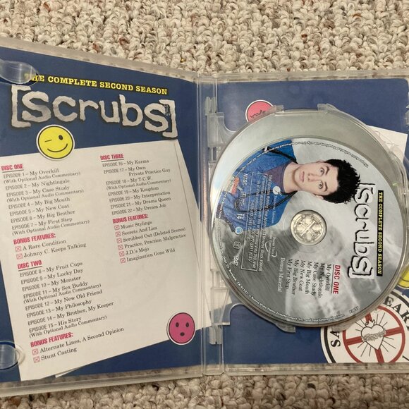 SCRUBS SHOW All 9 seasons - Picture 3 of 10
